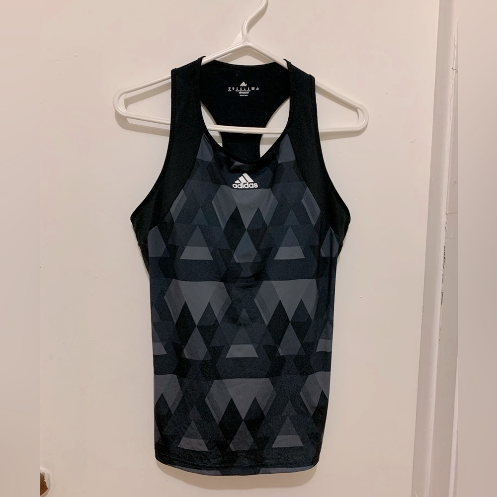 Adidas sport top